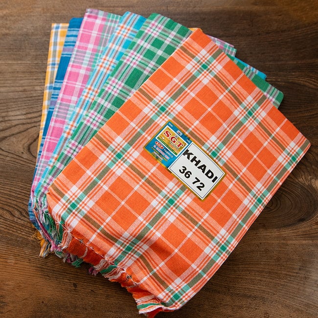 ガムチャと呼ばれるインドの万能布【約160cm×約88cm】 8 - シールが貼ったままの状態の場合もございますが、お洗濯で簡単に取れます