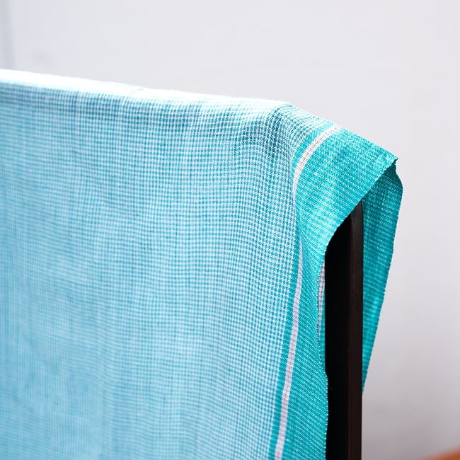 ガムチャと呼ばれるインドの万能布【約170cm×約75cm】 7 - 張りのあるコットンは使用していくたびに柔らかくなります