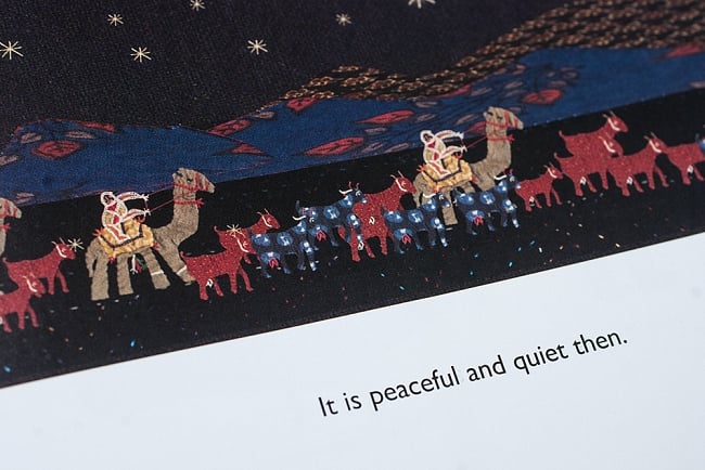刺繍ものがたり / Stitching Stories: The Art of Embroidery in Gujarat  5 - 内容を一部ご紹介