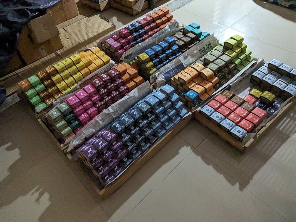 チャメリー マインド&ボディ ソープ【BOUNTY HIMALAYA】 - SMOOTHING & CALIMIG Jasmine Natural Mind & Body Soap【手作り石鹸・7521枚目の下部説明写真です