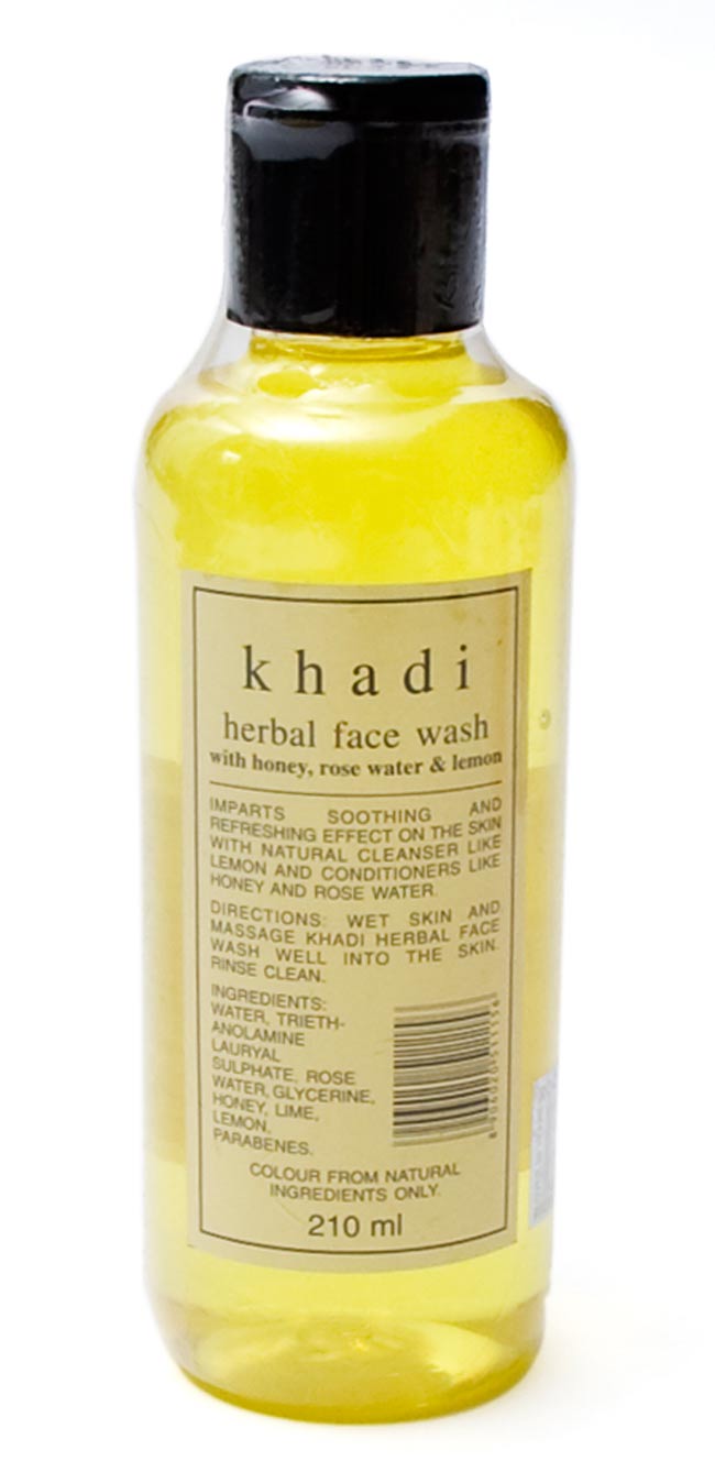 KHADI(カディ) 液体石鹸 - ハニー、ローズウォーター&レモンの商品写真 1枚目 KHADIブランドの液体石鹸です。肌にやさしく汚れはしっかり落とします。