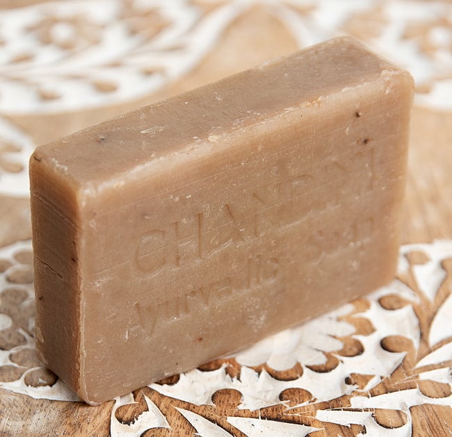 アーユルブリス　ボタニカル　ソープ 75g [AYURBLISS NEEM&TULASI Soap] 7 - 中の石鹸です