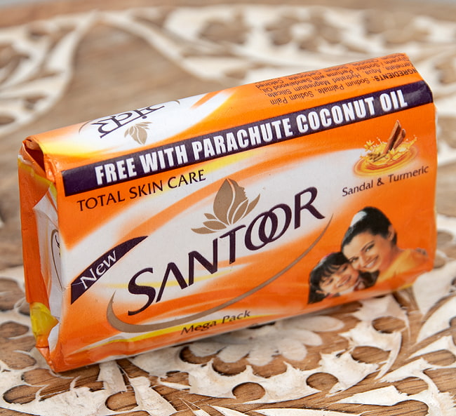 ニューサントールソープ - New SANTOOR Soap【48g】の写真1枚目です。清々しいミントの香りです。
石鹸,インド,せっけん,Dettol