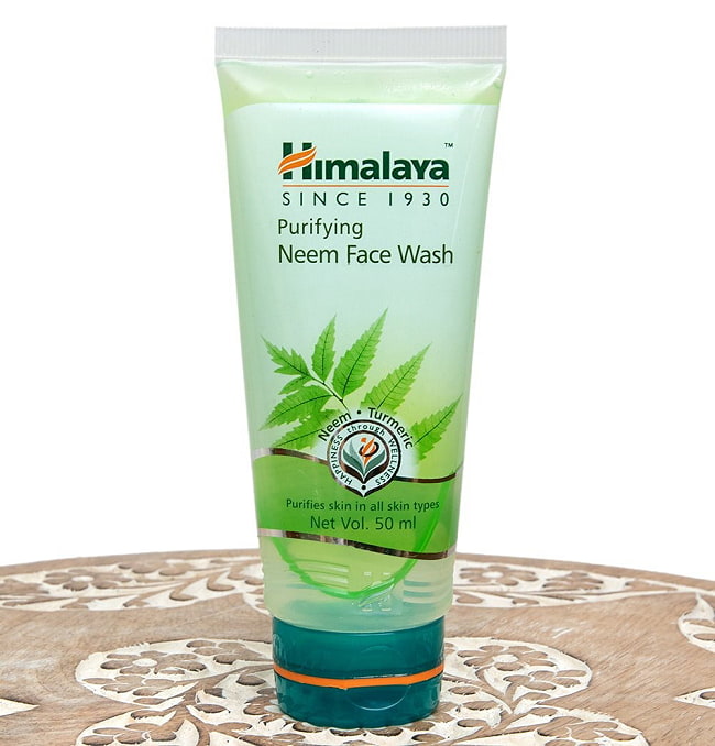 ヒマラヤ　ピュリファイング　フェイスウオッシュ - Neem Face Wash 50ml[Himalaya Herbals]の写真フェイスウオッシュ、クレンジング、HIMALAYA,ヒマラヤ、アーユルヴェーダ,ティラキタ自社輸入化粧品