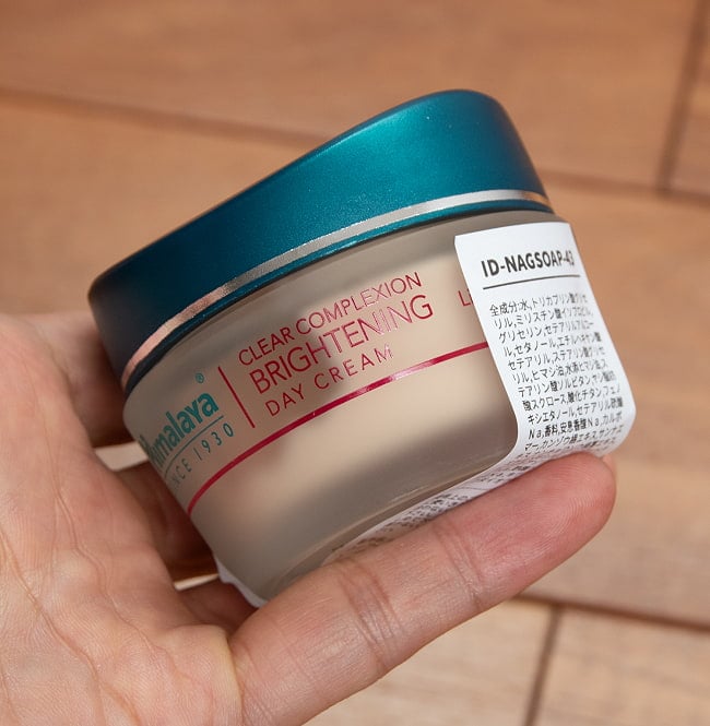 ＨＩＭＡＬＡＹＡ　クリアー　コンプレキシオン　デイ　クリーム - CLEAR COMPLEXION BRIGHTNING DAY CREAM 50g[Himalaya Herbals] 5 - こちらの法定表示がついた状態での発送となっております