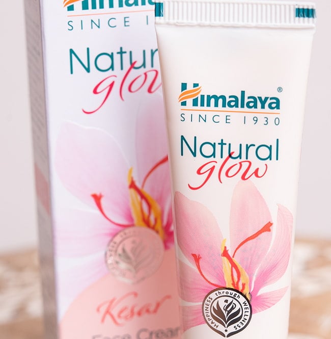 ＨＩＭＡＬＡＹＡ　 グロウ　フェイスクリーム - Natural Glow Kesar Face Cream 25g[Himalaya Herbals] 2 - パッケージを拡大しました