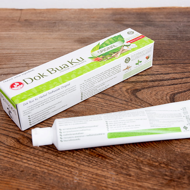 Dok Bua Ku ハーバル トゥースペースト オリジナル - HERBAL TOOTHPASTE ORIGINAL 100g 3 - 色々なハーブがたっぷりはいっています