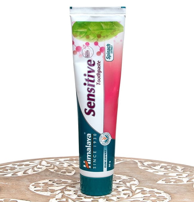 ヒマラヤ　センシティブ　はみがき粉 - Sensitive Toothpaste 80g【Himalaya Herbals】の写真歯磨き、歯みがき,はみがき,ハミガキ、アーユルヴェーダ,ヒマラヤ・ハーバル,HIMALAYA,ヒマラヤ,ティラキタ自社輸入化粧品