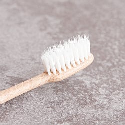 もみ殻素材のナチュラル歯ブラシ - 【Dok Bua Ku ツインロータス】 - サブ2