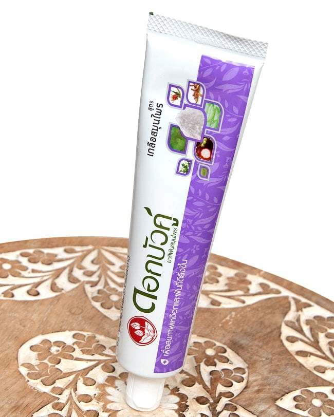 Dok Bua Ku ハーバル トゥースペースト パープル - HERBAL TOOTHPASTE SALT HERBAL 90gの商品写真 3枚目 斜めから撮影しました