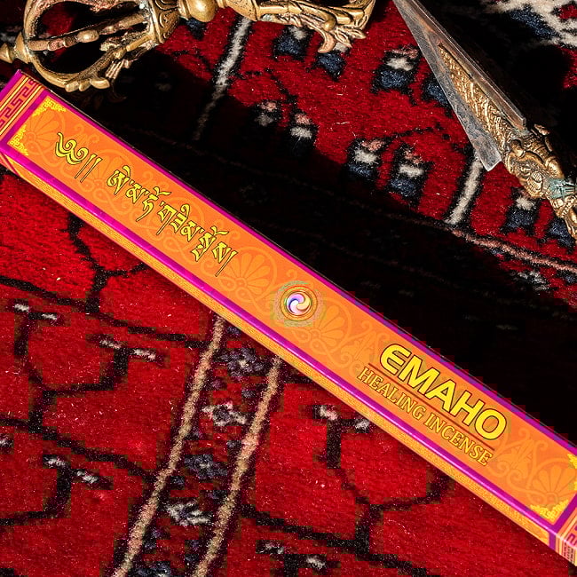 高級チベット香　エマホ・ヒーリング香　EMAHO HEALING INCENSE　チベットの伝統に基づいた　チベット香 6 - パッケージの写真です