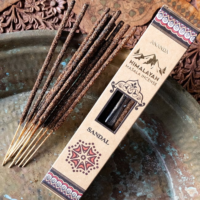 素材感がそのまま ハーブやスパイスを練り合わせたマサラ香 15 - 5：サンダルウッド-Sandal