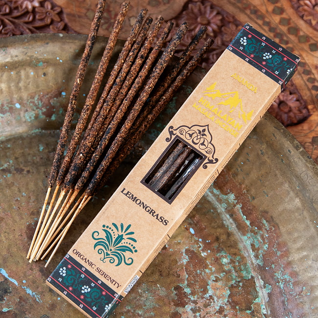 素材感がそのまま ハーブやスパイスを練り合わせたマサラ香 21 - 11：レモングラス-Lemongrass