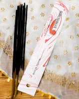 オウロシカ香 - ティーローズ(TEAROSE)の香り(IND-INS-275)