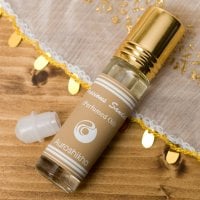 香木(PRECIOUS SANDAL)の香り - オウロシカ パヒュームド オイル