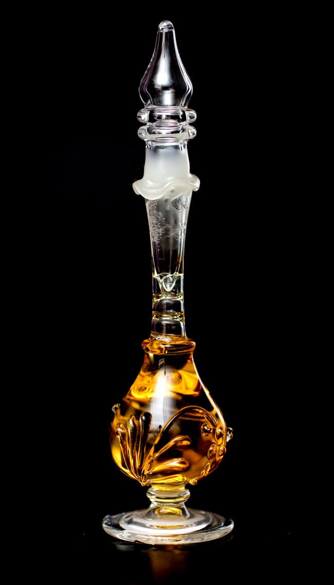 【5ml】阿片の香り(Opium) - ナチュラルフレグランスオイル  2 - ハンドメイドのボトルに封じられています。
