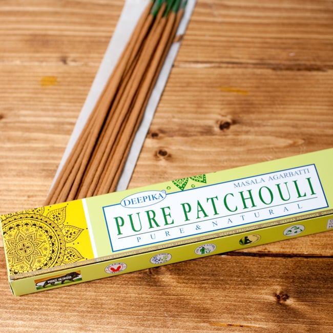 Deepika フォレスト・パチュリ香 Forest Patchouli 2 - パッケージの拡大写真です(こちらは旧パッケージになります。同一商品が現在は「Forest patchouli」になっています。