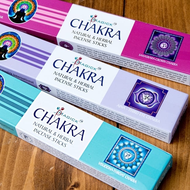 7チャクラ香セットボックス 心と身体に安らぎを - 7 CHAKRA Natural & Herbal Incence Sticks 5 - 第1チャクラ〜第3チャクラ
