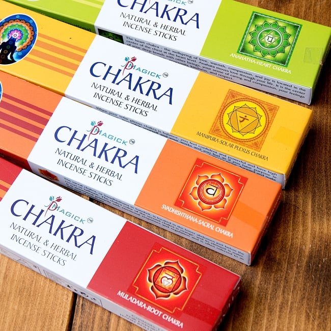 7チャクラ香セットボックス 心と身体に安らぎを - 7 CHAKRA Natural & Herbal Incence Sticks 6 - 第4チャクラ〜第7チャクラ
