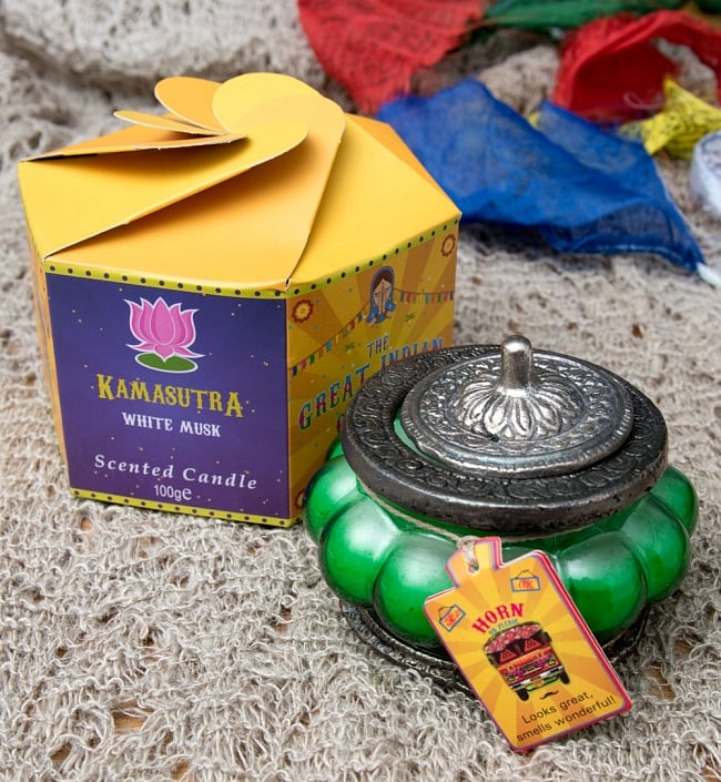 フレグランスキャンドル・ギフトセット - The Great Indian Caravan  - KamaSutraの写真1枚目です。パッケージ写真です。ガラスの色合いはアソートとなりますので、写真とは異なる場合がございます。ギフト,プレゼント,手土産,フレグランスキャンドル,ろうそく,ろうそく　香り,お香,キャンドル