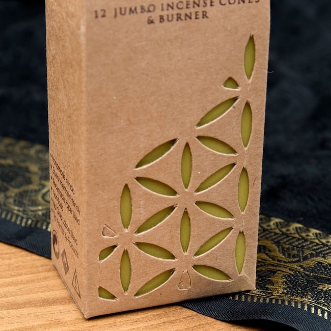 お香立つきOrganic Goddessコーン香ギフトセット - バニラ 4 - おしゃれにデザインされたパッケージの拡大です