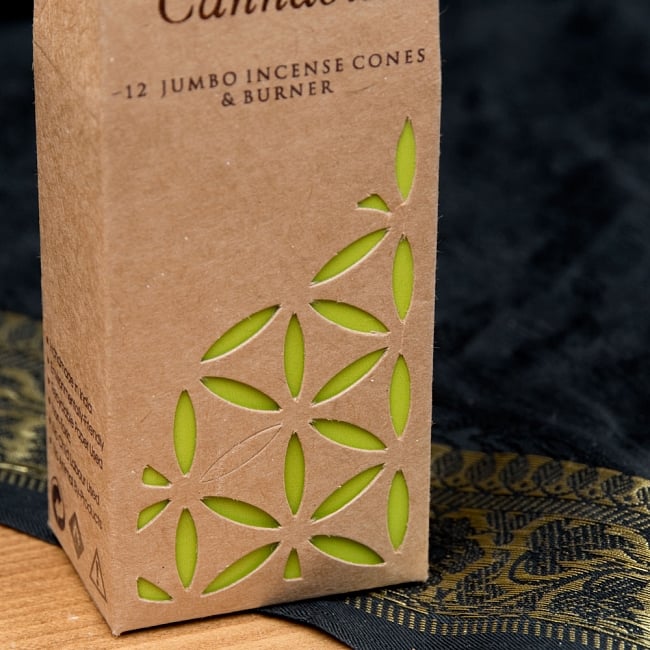 お香立つきOrganic Goddessコーン香ギフトセット - カナビス 4 - おしゃれにデザインされたパッケージの拡大です