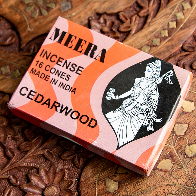 Meera コーン香 Cedarwood （香木杉）の香り 2 - パッケージ面を見てみました。