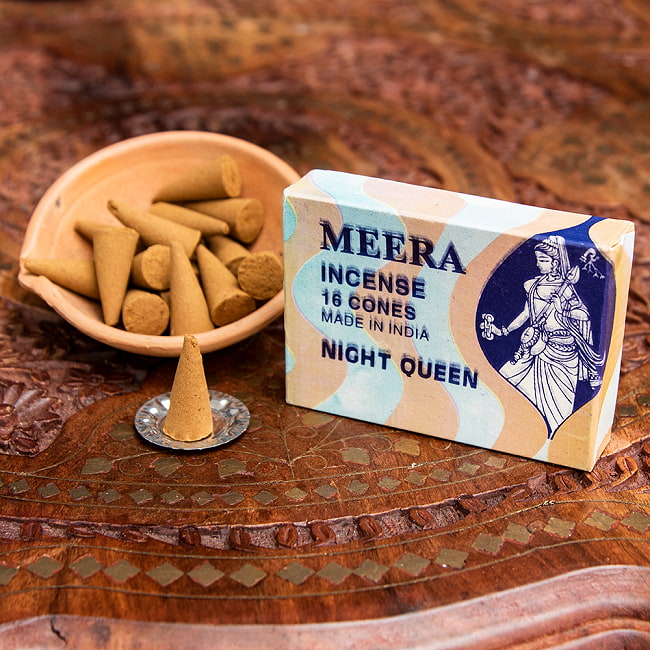 Meera コーン香 Night Queen （月下美人）の香りの写真1枚目です。味わい深いパッケージのお香です。Meera,Mirabai,インセンス,お香,香,コーン香
