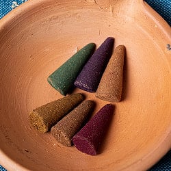 深い愛の象徴　クリシュナのお香　NAMASTE香　〔6種の香り　36個入り〕　ナチュラルインセンス　コーン香セット - サブ5