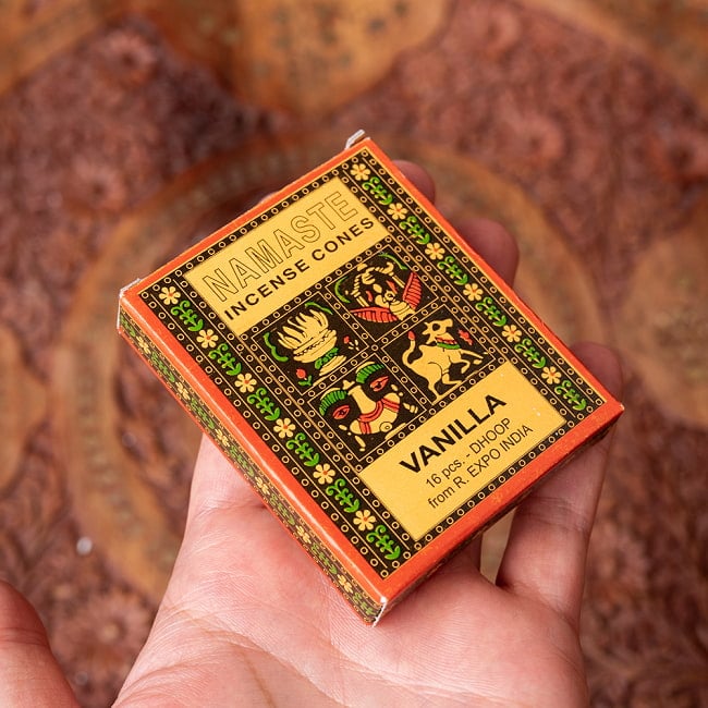 ナマステ香シリーズ　バニラの香り　NAMASTE　NATURAL INCENSE CONES 5 - このくらいのサイズ感になります