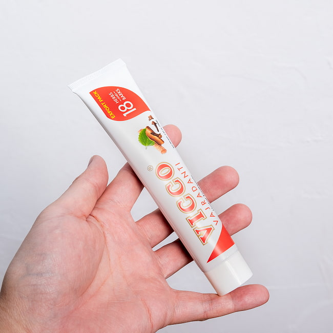 【5個セット】ヴィッコ　ヴァジュラダンティ - VICCO VAJRADANTI Herbal Toothpaste 100g 【VICCO】 8 - このくらいのサイズ感になります