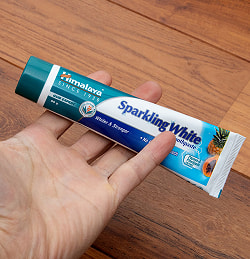 【送料無料・10個セット】インドのアーユルヴェーダ歯磨き粉 - スパークリングホワイト Sparkling White Tooth Paste 80g 【Himalaya Herbals】 - サブ5