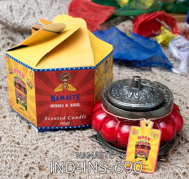 【選べてお得な3個セット!】フレグランスキャンドル・ギフトセット - The Great Indian Caravan 7 - フレグランスキャンドル・ギフトセット - The Great Indian Caravan - NAMASTE(IND-INS-690)の写真です