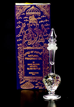 【送料無料・自由に選べる8個セット】【5ml】ナチュラルフレグランスオイル　　昔ながらの美しい吹きガラスボトル - サブ3