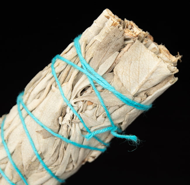 【送料無料・10個セット】カリフォルニア ホワイトセージ 無農薬 ワンド バンドル スティック [10cm  25g程度]スマッジング　浄化 4 - 端っこはこんな感じです