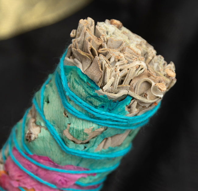 【3個セット】カリフォルニア ホワイトセージ バラのはなびら付き 無農薬 ワンド バンドル スティック [10cm  25g程度] 3 - 拡大してみました