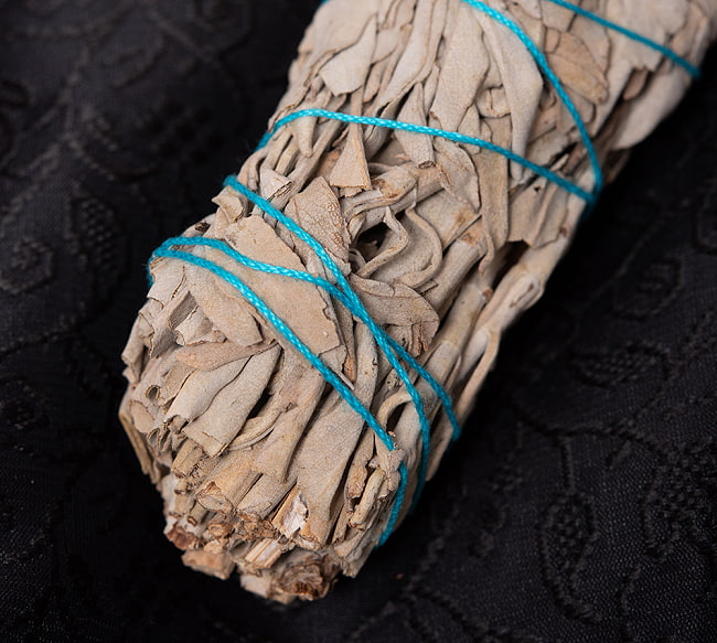 【10個セット】カリフォルニア ホワイトセージ 無農薬 ワンド バンドル スティック [16.5cm  45g程度]スマッジング　浄化 3 - 端っこはこんな感じです