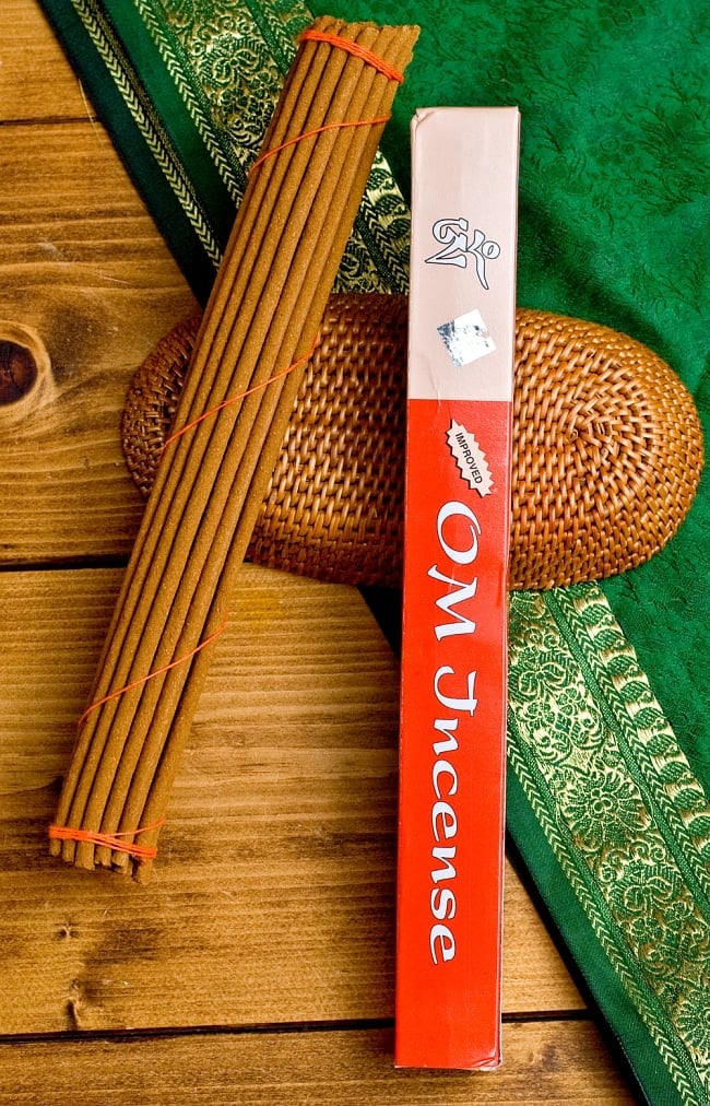 【6個セット】OM Incense -オームチベタン香 2 - パッケージと中身です。

