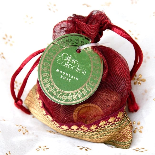 【6個セット】オーガンジーの袋入りコーンお香セット -Mountain Rose- 2 - オーガンジーの袋に入ったおしゃれなコーン香セットです