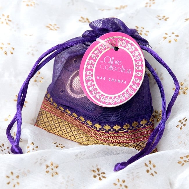 【6個セット】オーガンジーの袋入りコーンお香セット - ナグ・チャンパ 2 - オーガンジーの袋に入ったおしゃれなコーン香セットです