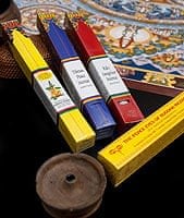 ナチュラル・チベット香 - 4本+お香立てセットの商品写真