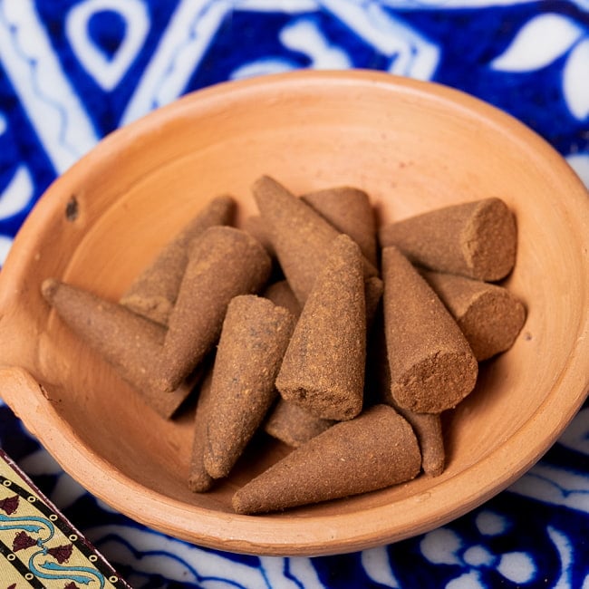 【6個セット】〔やぎ座〕サンダルウッドの香り ゾディアック 黄道十二星座のコーン香 5 - コーン香タイプです