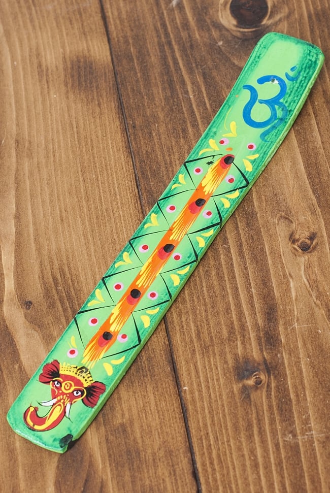 手塗り匙形香たて - ガネーシャ(緑)の写真