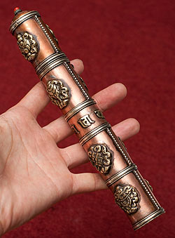 ネパールの円柱型お香箱 - 小 - サブ3