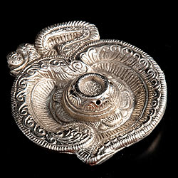 ホワイトメタルのオーン香立て - サブ3