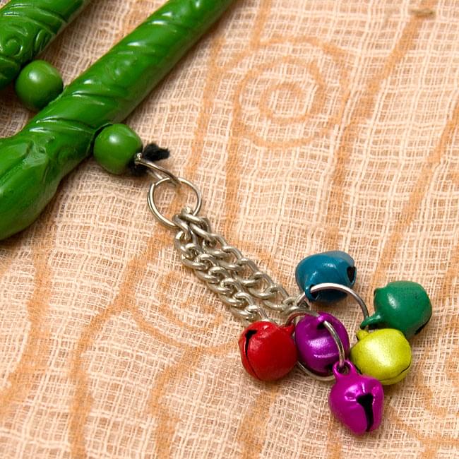 インドの魔除け - グリーンの商品写真 4枚目 鈴部分の拡大です