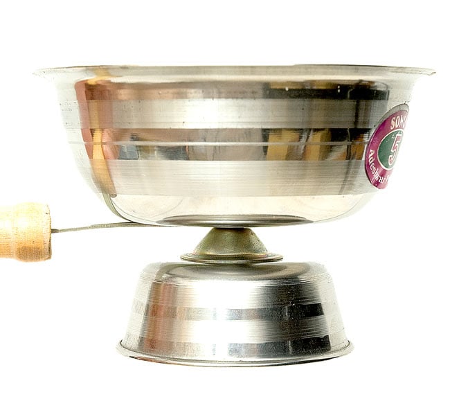 インドの取っ手付き香炉(12cm) 2 - 側面から見るとこのようになります。バラした状態でお届けしますが、組み立ては容易です。