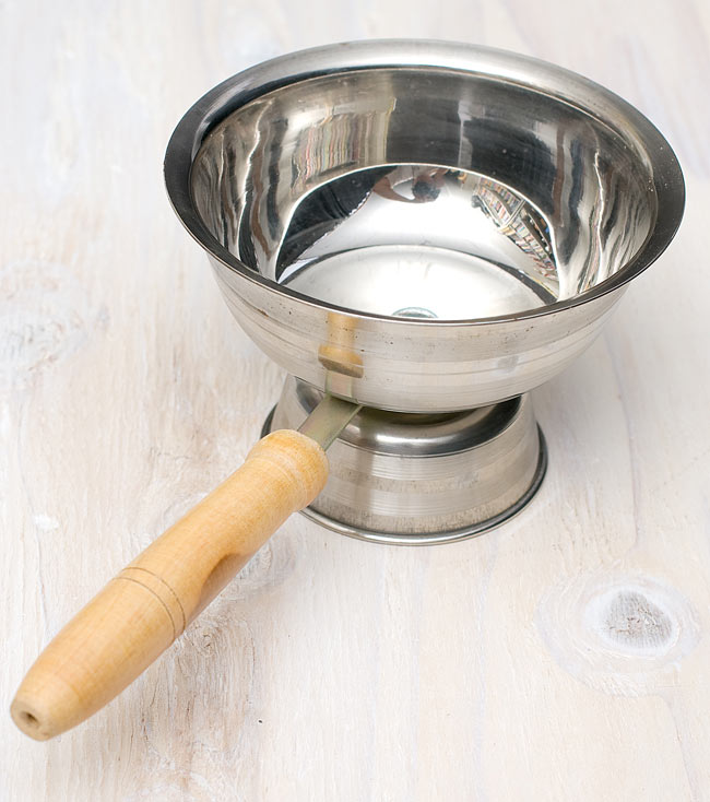 インドの取っ手付き香炉(12cm)の写真