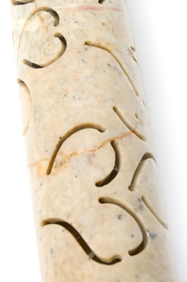 ソープストーン 筒型香立て - 蔦 4 - 角度を変えて撮影しました