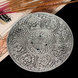 幸運の八吉祥柄 ホワイトメタルのお香立て[12cm]の商品写真